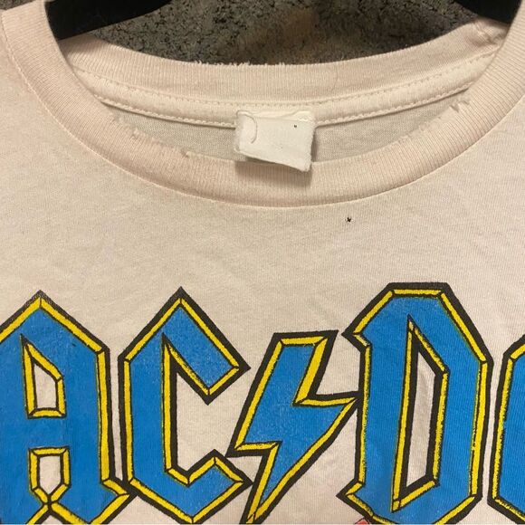 MadeWorn AC/DC The Razor's Edge Tour T-Shirt band concert distressed Revolve S - Picture 11 of 11
